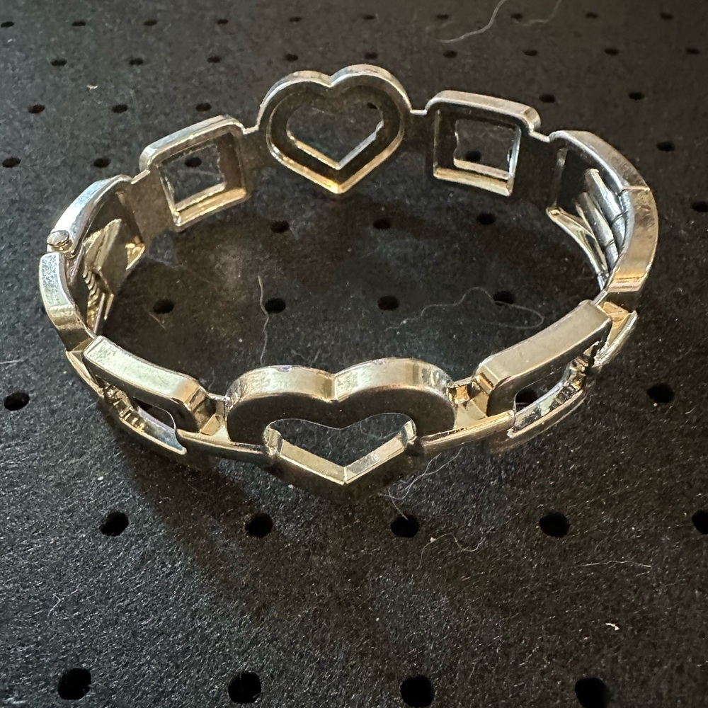 Women's Silver Heart Link Stretch Bracelet - Heart Motif